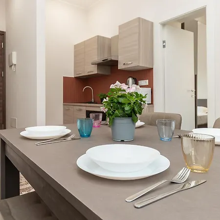 Orchidea House Free Wifi, Ac Apartment *